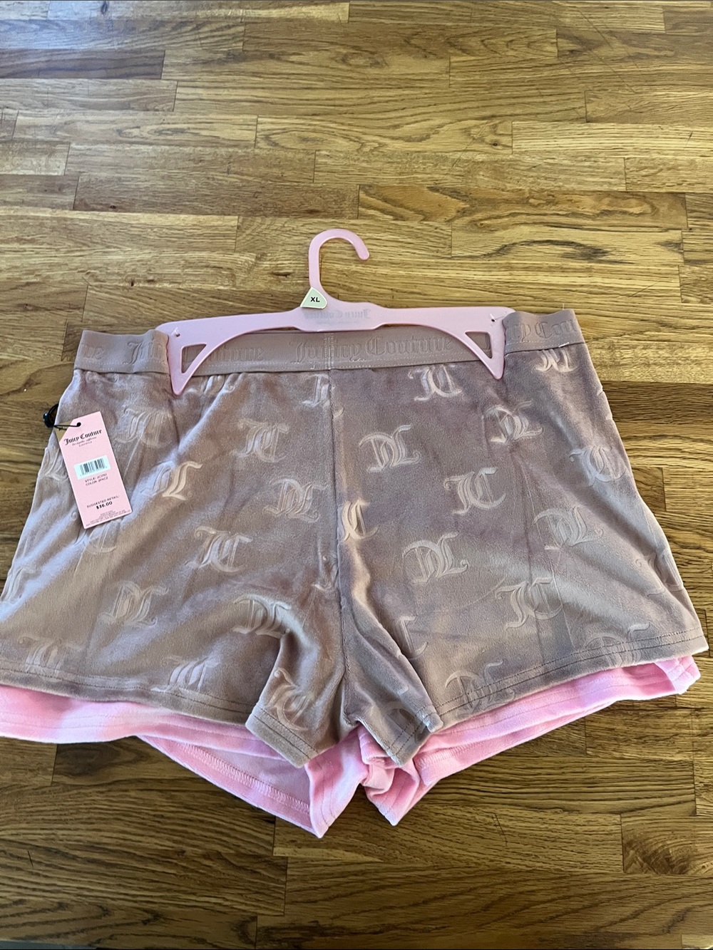 NWT Set Of 2 Juicy Couture Shorts - Picture 2 of 4